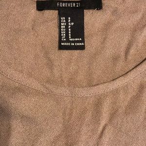 Forever 21 Tops - Forever 21 Tan crop top - Small Forever 21 Tops - Forever 21 Tan crop top - Small